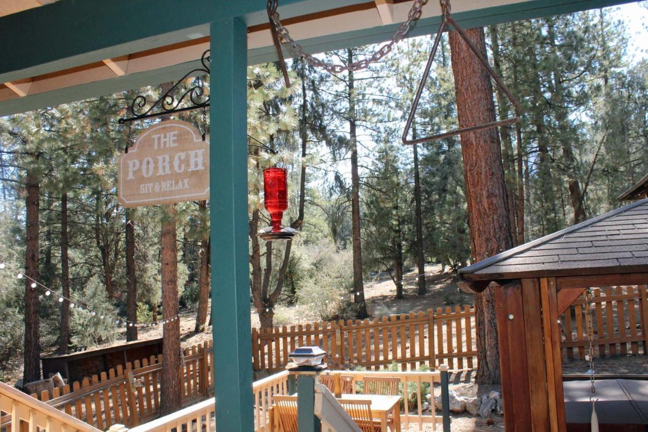 The Old Bear Bnb Pine Mountain Club Esterno foto