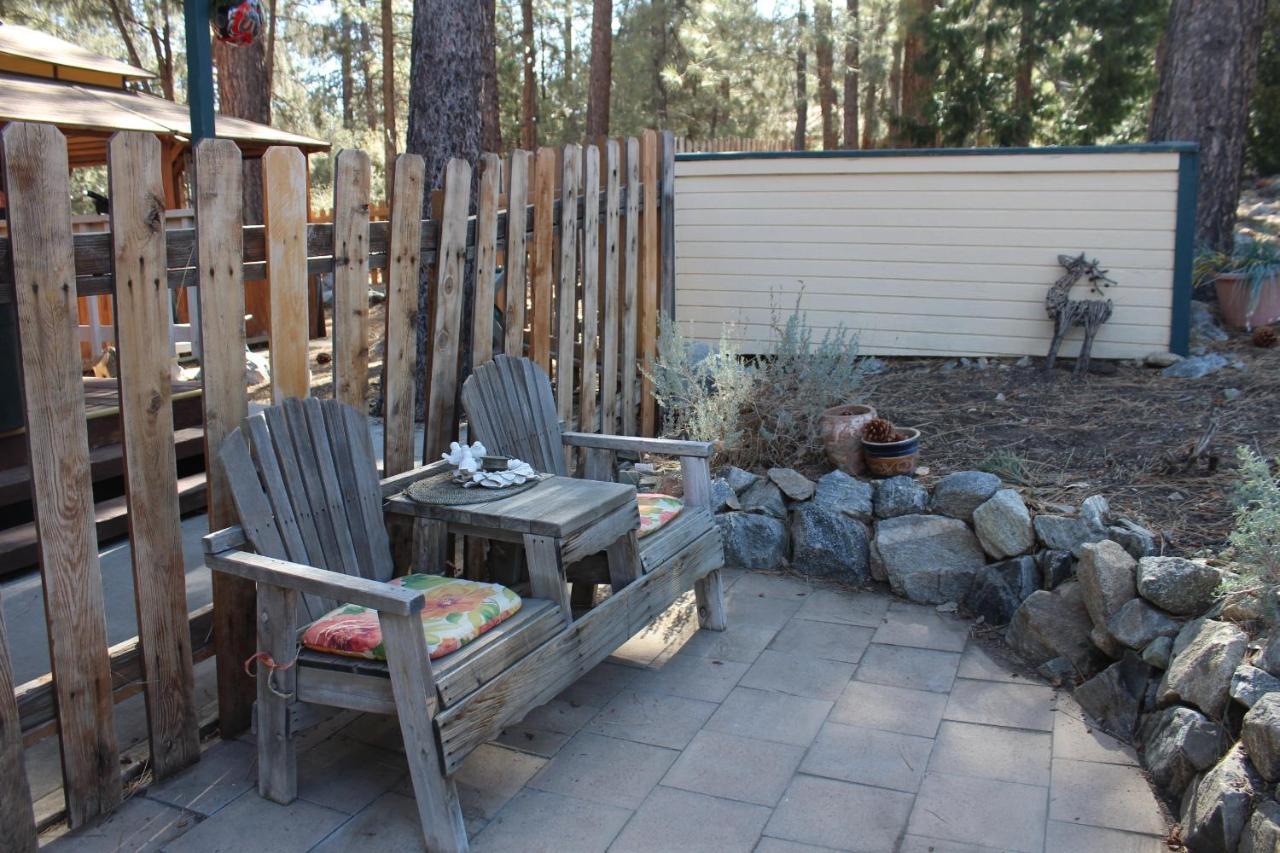 The Old Bear Bnb Pine Mountain Club Esterno foto