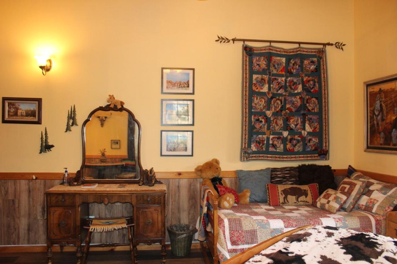 The Old Bear Bnb Pine Mountain Club Esterno foto