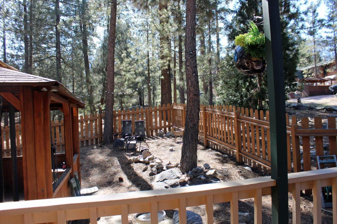 The Old Bear Bnb Pine Mountain Club Esterno foto