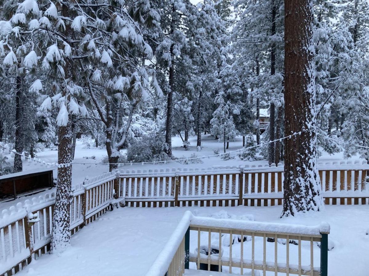 The Old Bear Bnb Pine Mountain Club Esterno foto